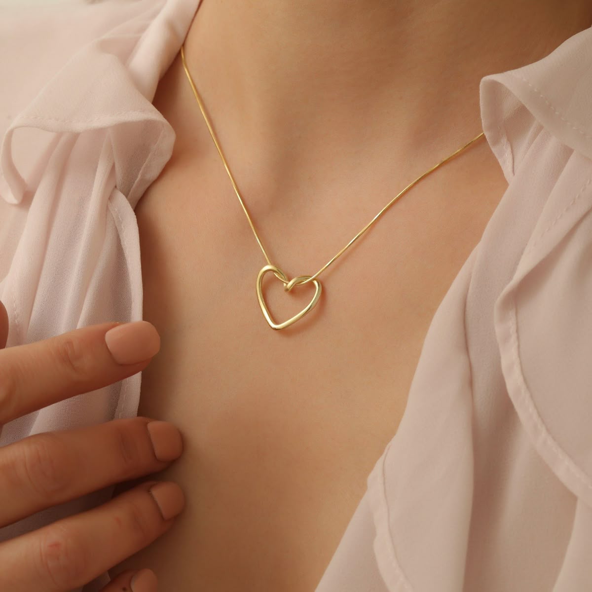 Knot Heart Necklace