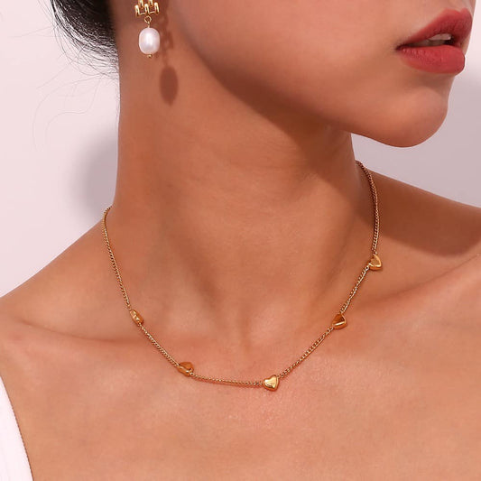 Mona Heart Necklace
